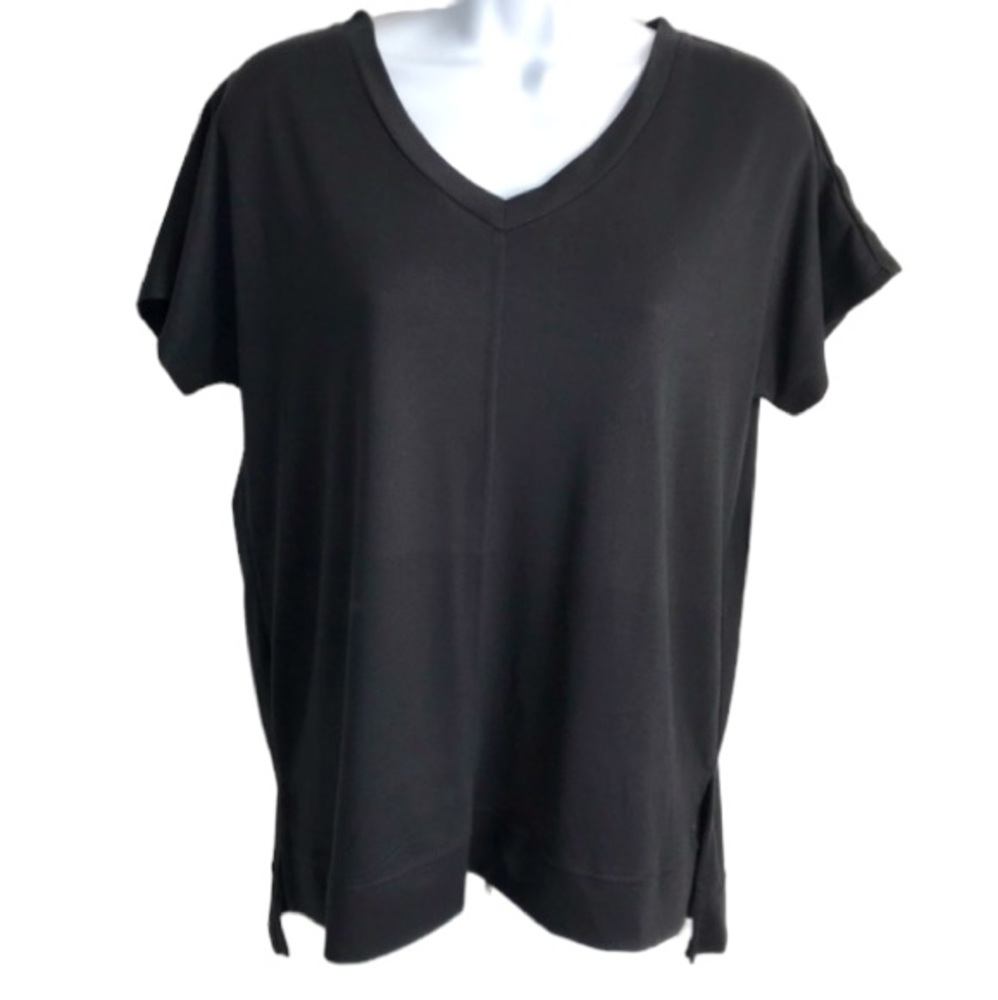 Cuddl Duds Women’s XS New solid black v-neck ss soft & stretchy tee top NWT